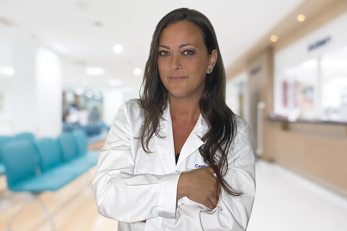 Dott.ssa Ilenia Cipollaro - Psicologo, psicoterapeuta presso il Centro DEP di Napoli